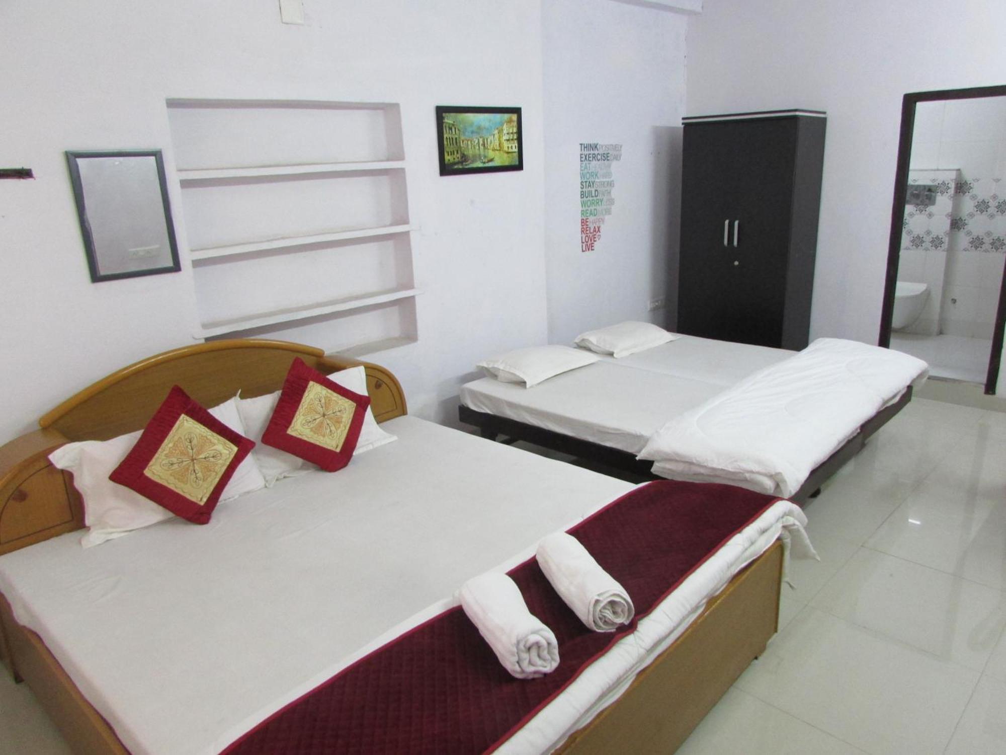 Ashish Guest House, Goverdhan Vilas 烏代浦 外观 照片