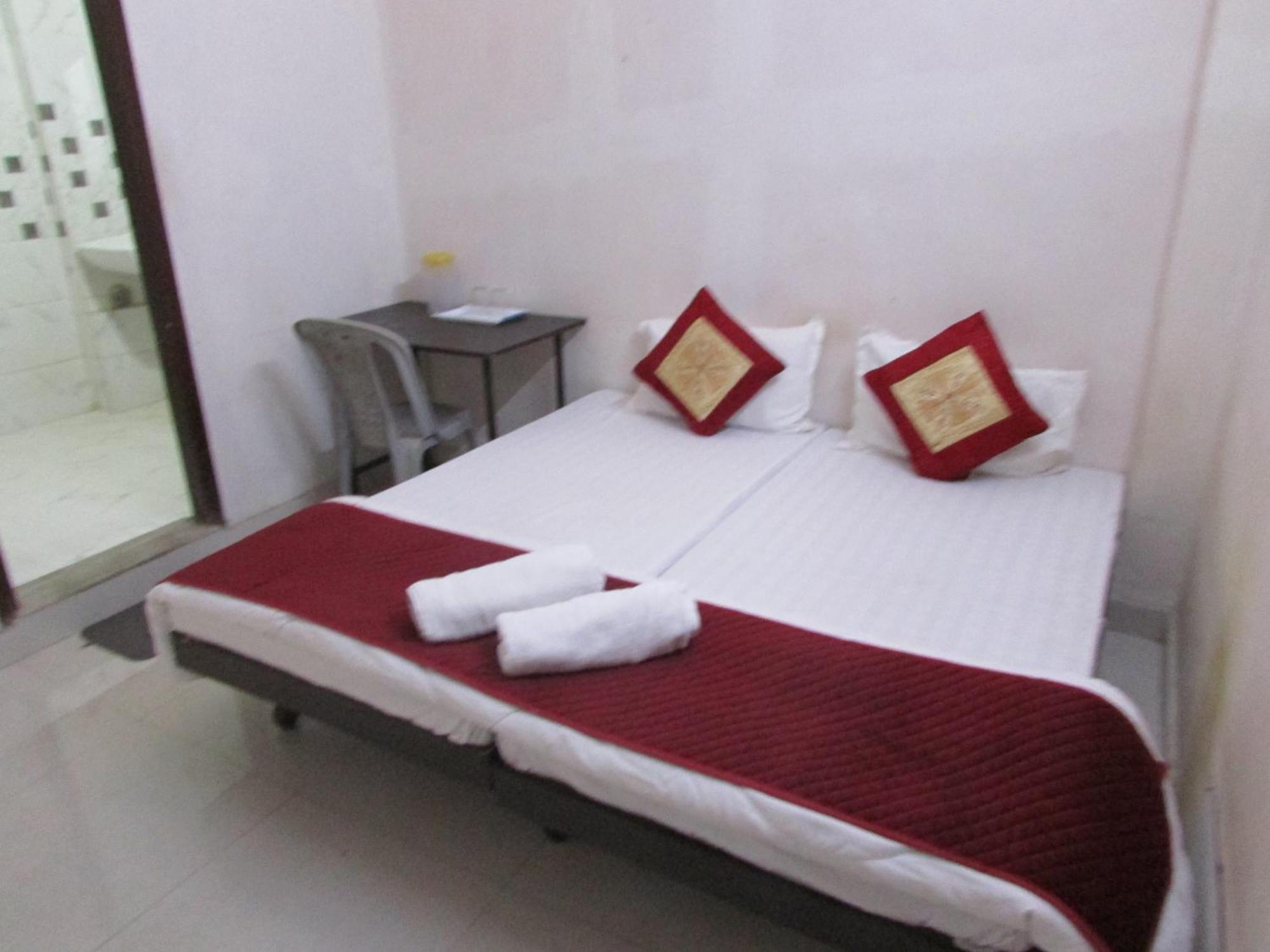 Ashish Guest House, Goverdhan Vilas 烏代浦 外观 照片